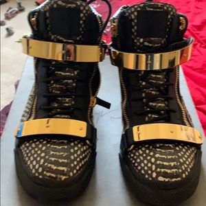 Great Condition Giuseppe’s